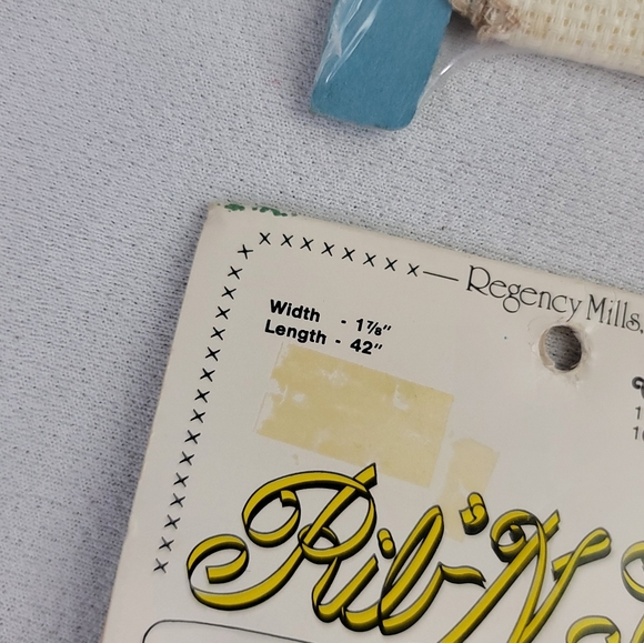 (8) Rib N Trim Cross Stitch Fabric - 14 Count Aida - Picture 3 of 8